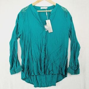 NEW Solitaire by Ravi Khosla Green Button Up Lace Back Long Sleeve Blouse P1693
